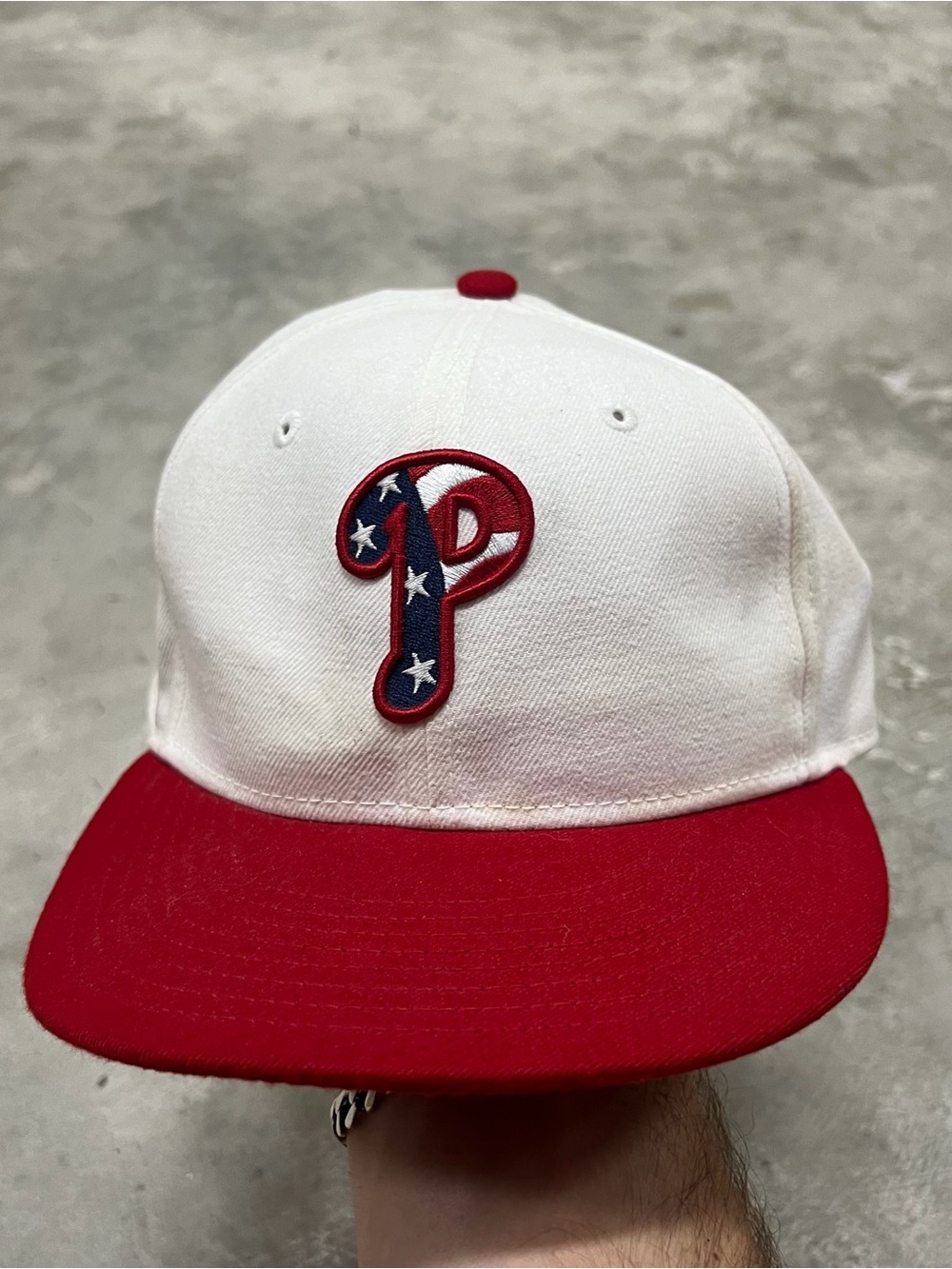 Stars and Stripes Philadelphia Phillies Fitted Cap size 7 1/4